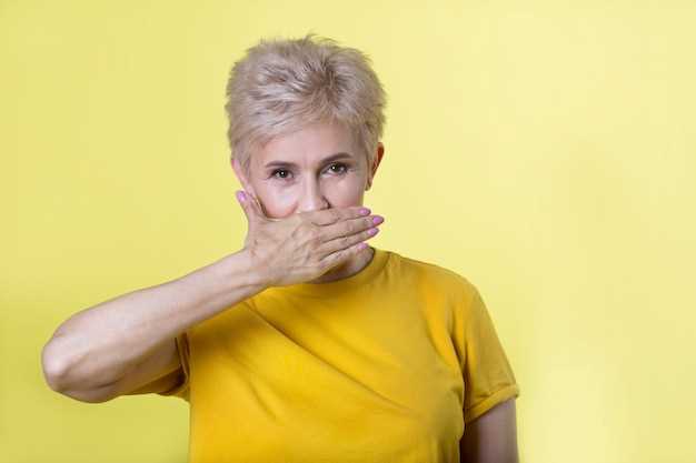 Почему возникает неприятный запах изо рта у взрослого?